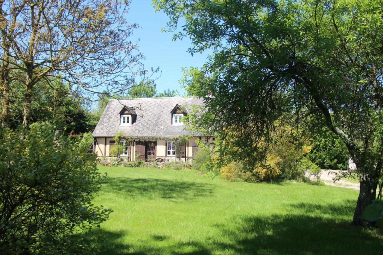 Le Pommenial De La Herissonniere Saint-Aubin-de-Bonneval Εξωτερικό φωτογραφία